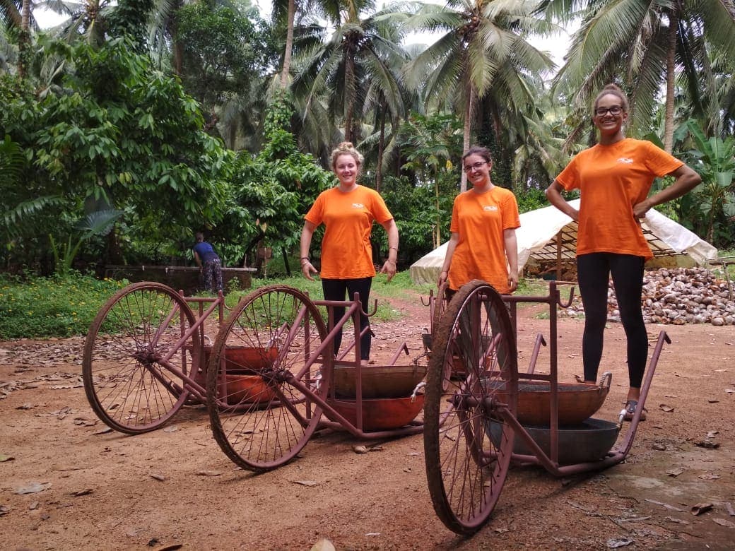 Volunteers at Varanashi