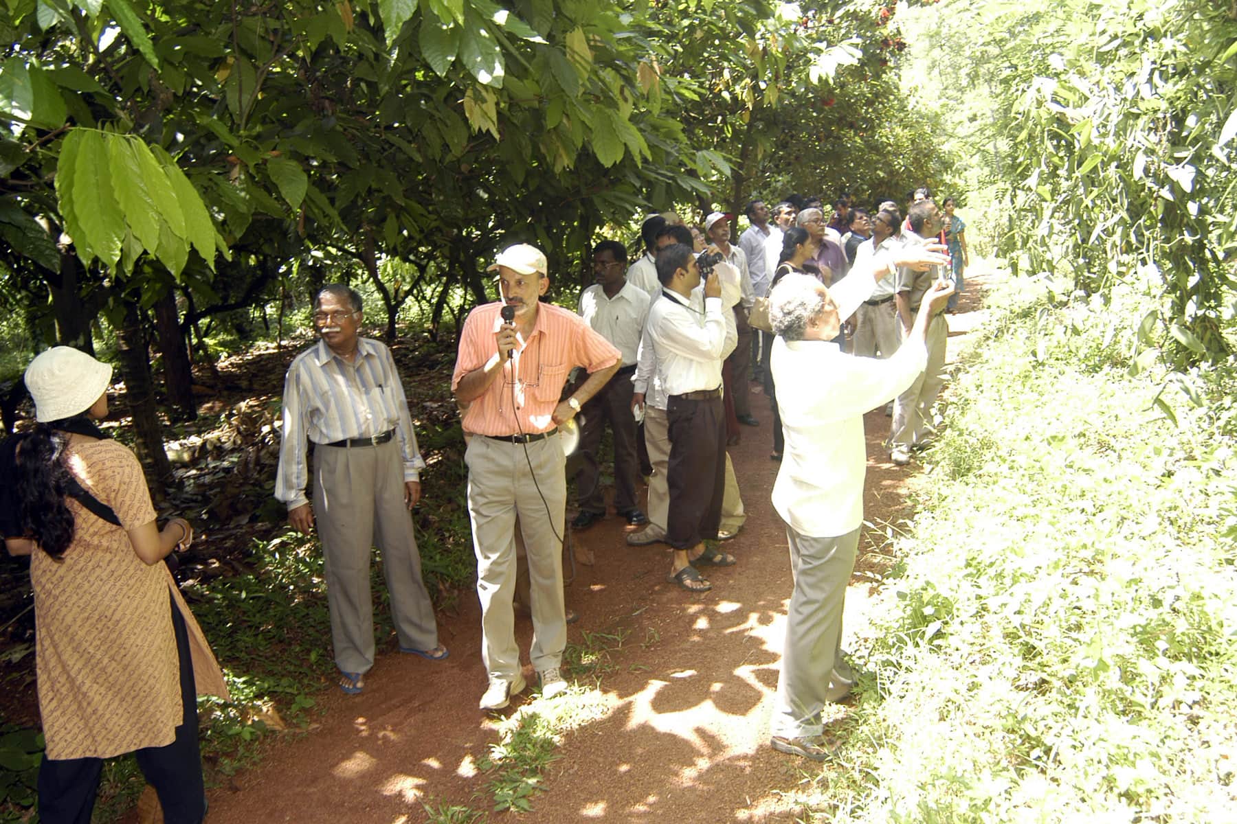 Moodambail organic village